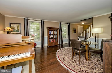 6706 Fisher Ave, Falls Church, VA 22046 - photo 6