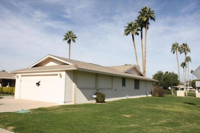 10702 W Venturi Dr unit 44, Sun City, AZ 85351 - photo 2