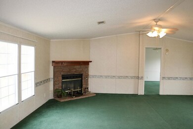 195 Chase Meadow Dr, Thomasville, GA 31757 - photo 4