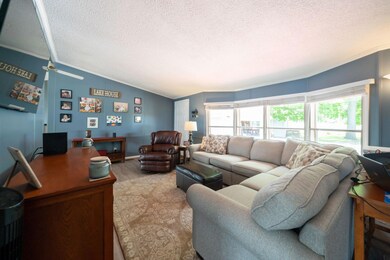 7-web-or-mls-6837-paradise-park-dr