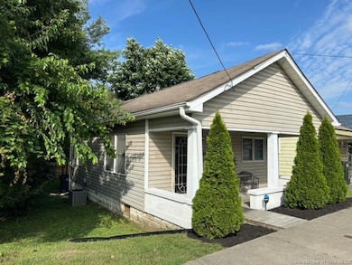 237 Silver St, New Albany, IN 47150 - photo 2