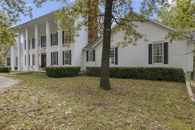 LAKE CLOSE ESTATE ACREAGE