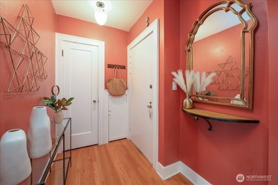 525 16th Ave E unit 403, Seattle, WA 98112 - photo 2