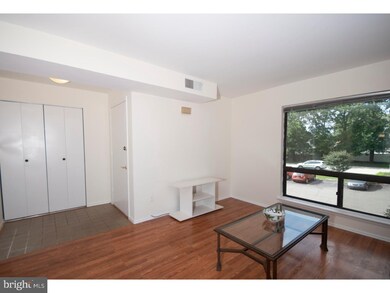 708B Putnam Blvd unit 5B, Nether Providence Township, PA 19086 - photo 4