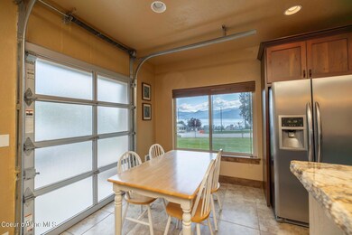 6-web-or-mls-33972-n-corbin-st