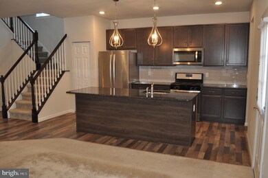 2125 Bridgeport Ave, Pennsburg, PA 18073 - photo 4