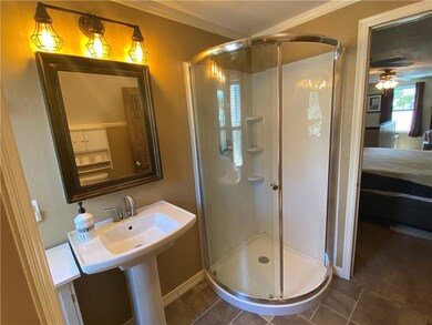 1239 56th St, Des Moines, IA 50311 - photo 4