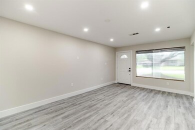 356 Patricia Ln, Bedford, TX 76022 - photo 6