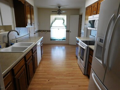 10027 W Ironwood Dr, Sun City, AZ 85351 - photo 7