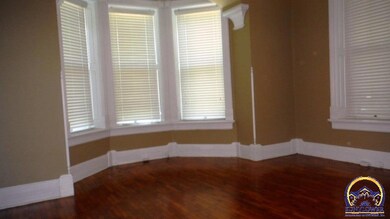 unlisted-address, Topeka, KS 66606 - photo 4