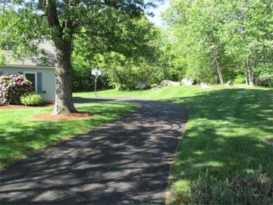 10 Shea Dr, Holliston, MA 01746 - photo 5