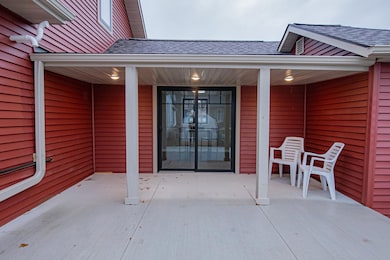 602 8th St E, Winona, MN 55987 - photo 5