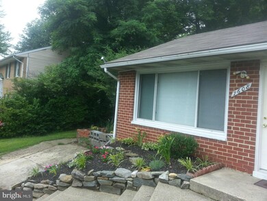 7608 Walker Mill Rd, Capitol Heights, MD 20743 - photo 5