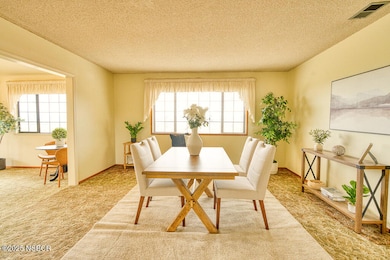 Formal Dining