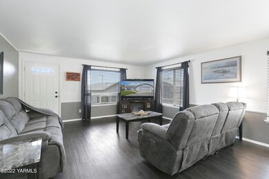Carver_220407_77ave_Yakima_04