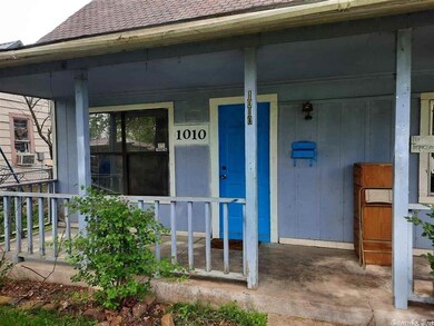 1010 Cherry St S, Mena, AR 71953 - photo 2