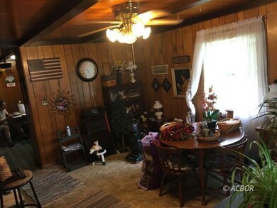 dining/family room
