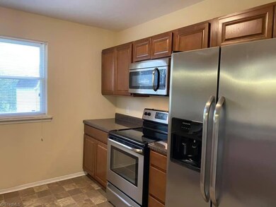 326 Northfield Dr, King, NC 27021 - photo 4