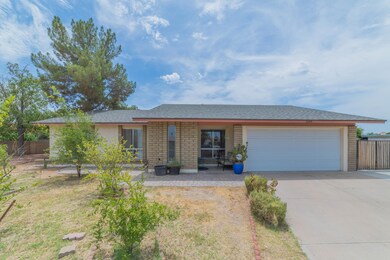 2209 E Frye Rd-0694-HDR