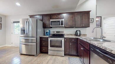 108 Doak St, Shelbyville, TN 37160 - photo 6