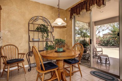 Large Kitchen Eat-in Area