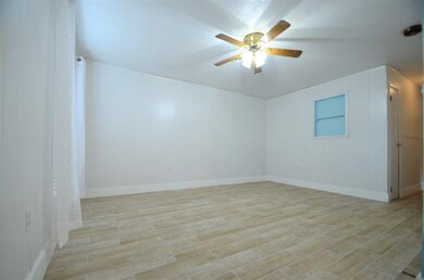 902 N 14th St, Rogers, AR 72756 - photo 3