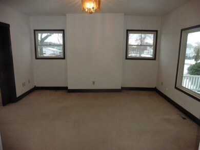 1630 12th St, Des Moines, IA 50314 - photo 3