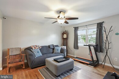 817 N Shenandoah Ave, Front Royal, VA 22630 - photo 5