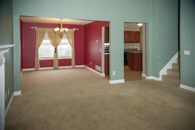 Nice open floor plan, great for entertai