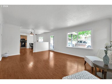 320 N Grove Ct, Eugene, OR 97404 - photo 6