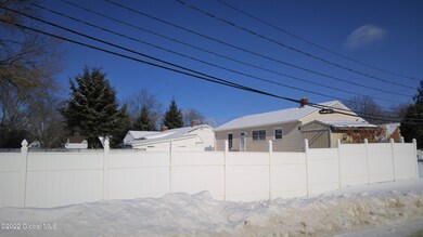 15 Wedgewood Ave, Schenectady, NY 12303 - photo 2