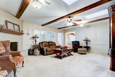 2416 Chelmsford Ct, Alvin, TX 77511 - photo 7