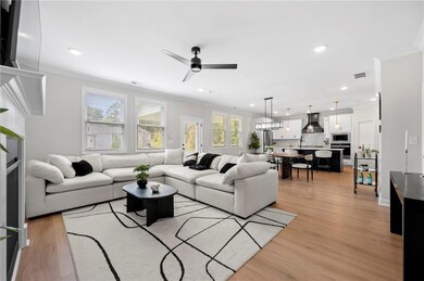 1645 Fulmont Cir, Mableton, GA 30126 - photo 6