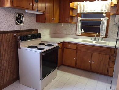 1408 Forbes St, North Tonawanda, NY 14120 - photo 5