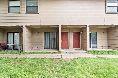 206 Lincoln Ave unit B, College Station, TX 77840 - photo 3