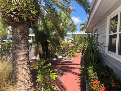 726 Roma Rd, Venice, FL 34285 - photo 4