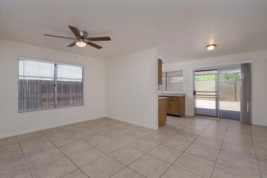 1762_E_Grandview_Rd_02