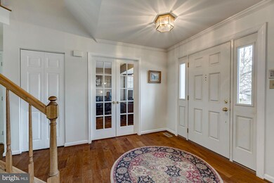 3121 Harrison Hollow Ln, Herndon, VA 20171 - photo 3