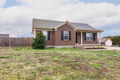 211 Gentry Crossings Blvd, Mount Washington, KY 40047 - photo 3
