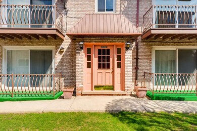 5739 W 63rd St unit 2S, Chicago, IL 60638 - photo 3