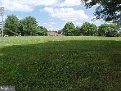 1653 Brimfield Cir, Sykesville, MD 21784 - photo 5