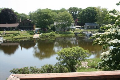 185 Riverside Dr, Wakefield, RI 02879 - photo 3