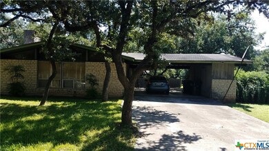 809 Dale Dr, San Marcos, TX 78666 - photo 2