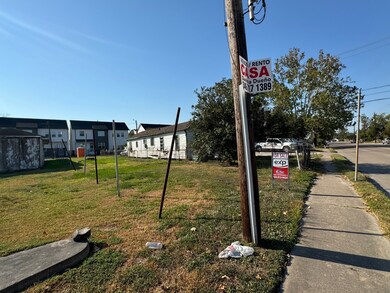 7805 N Main St, Houston, TX 77022 - photo 5