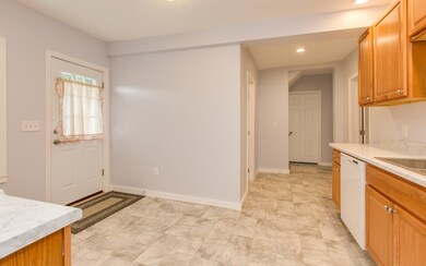 9 Fairview Ave unit 1, Nashua, NH 03060 - photo 4