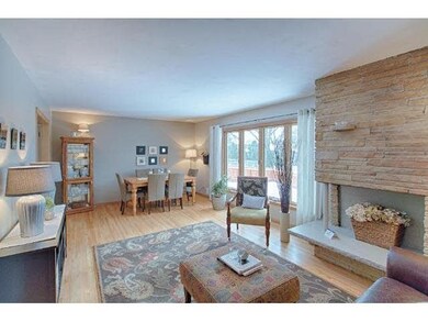 5149 Abercrombie Dr, Edina, MN 55439 - photo 4