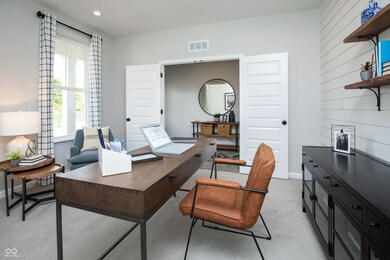 540 Bluestem Ln, New Whiteland, IN 46184 - photo 2