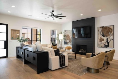 Designer Digs - www.trussmedia.co -2-2