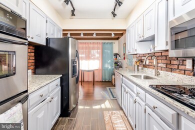 6604 Mccahill Terrace, Laurel, MD 20707 - photo 3