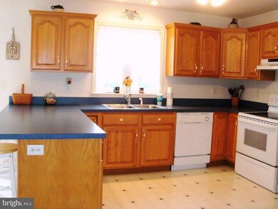 38 Audrey Dr, Barto, PA 19504 - photo 5